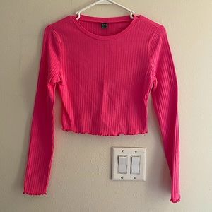 SHEIN Hot Pink Long Sleeve Scalloped Cropped Top